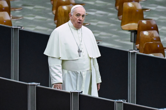 El Papa Francisco regaña a Curia Romana durante mensaje navideño