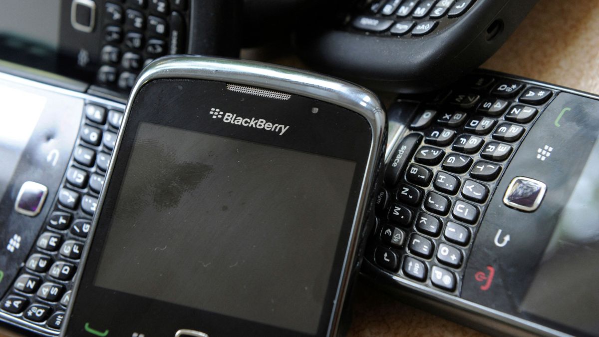 A partir de hoy los teléfonos BlackBerry dejan de funcionar