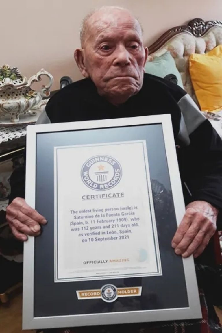 El hombre más viejo del mundo muere a los 112 años