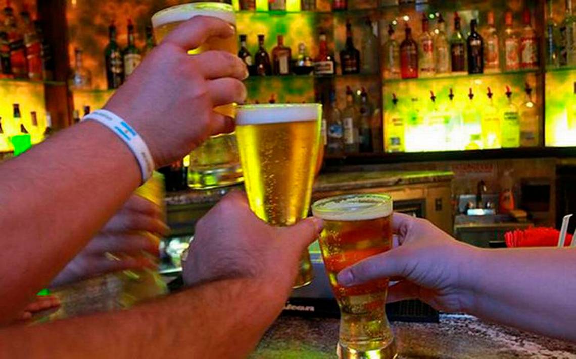 Sefiplan anuncia nuevos horarios para la venta de alcohol en Quintana Roo