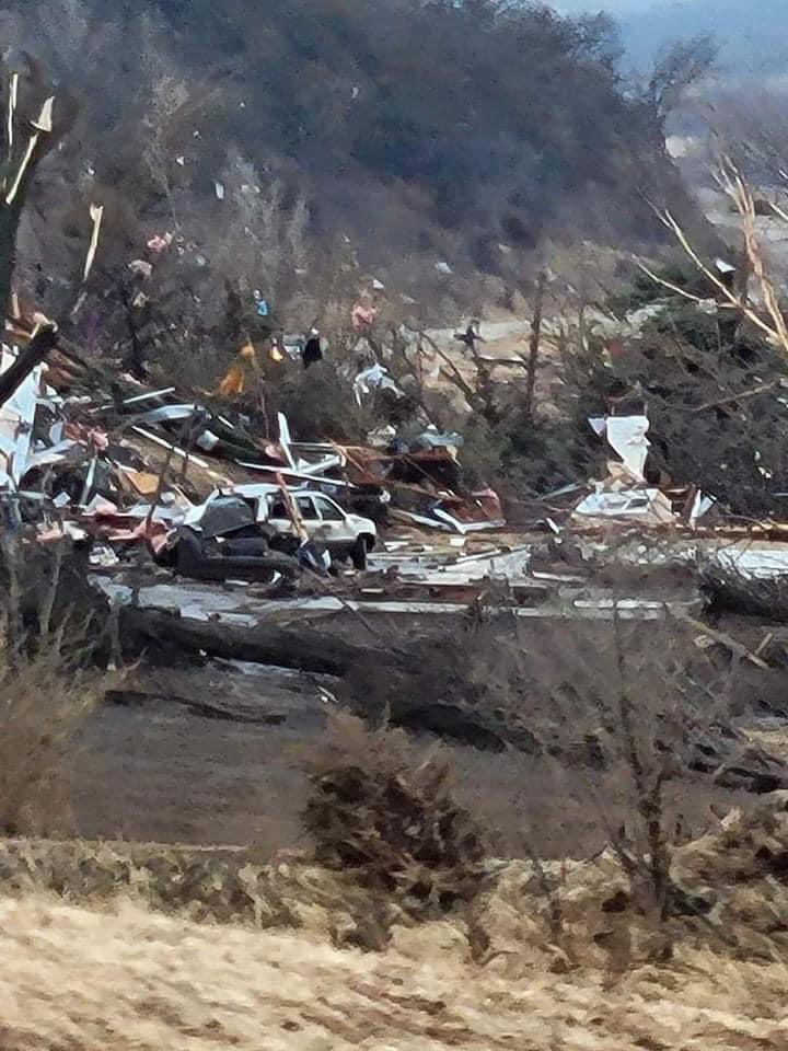 Tornado en Iowa deja siete muertos