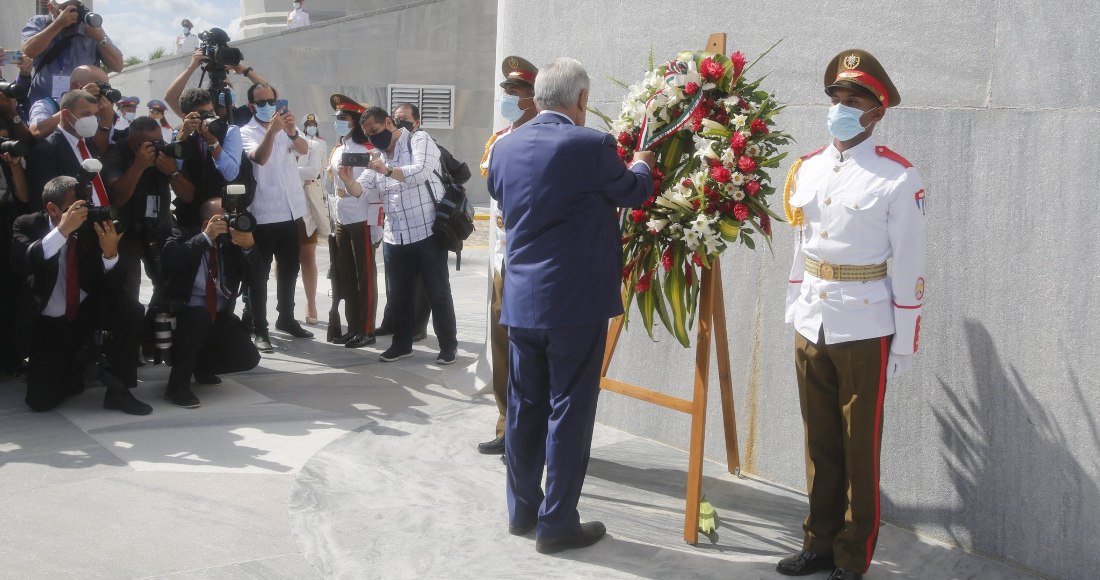 AMLO sostiene encuentro con Díaz-Canel en su visita a Cuba