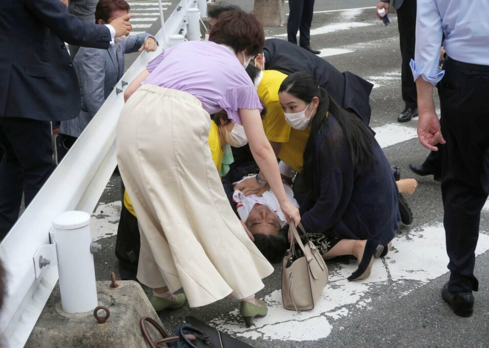 Exprimer ministro de Japón, Shinzo Abe, muere tras recibir disparo