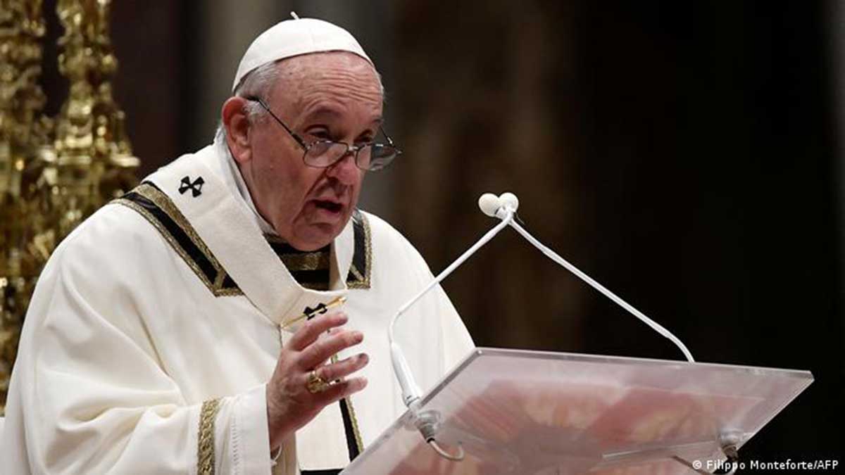 Papa Francisco pide una paz no basada en un equilibrio de armamentos