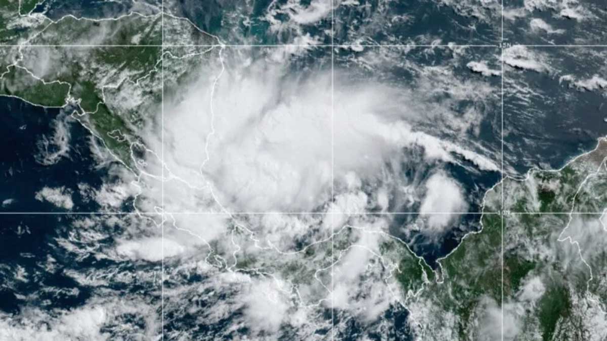 Se forma "Bonnie", segunda tormenta tropical del año en el Atlántico