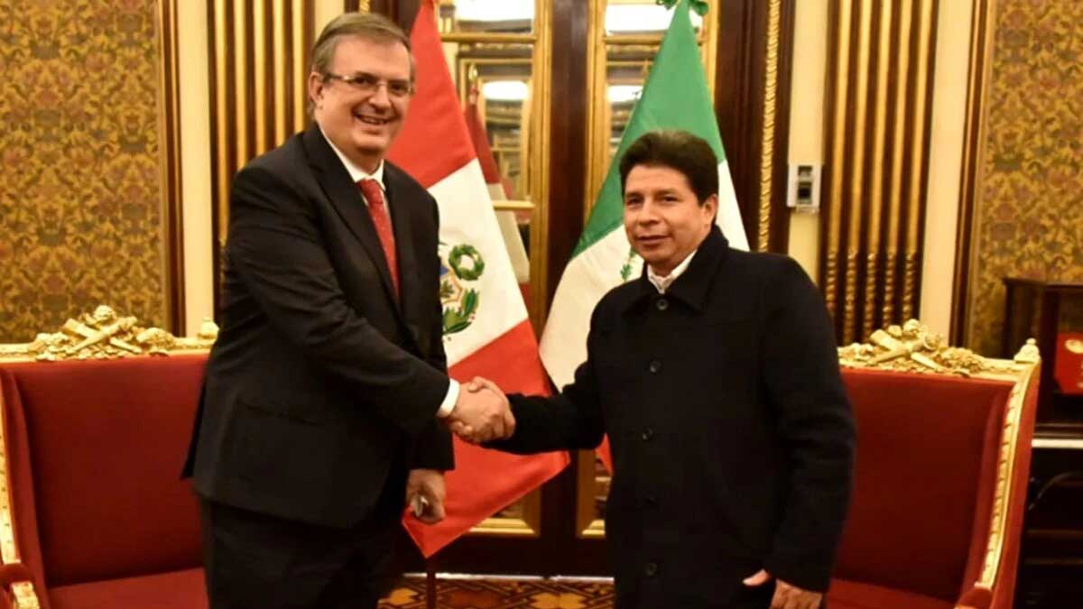 Ebrard se reúne con presidente de Perú, Pedro Castillo