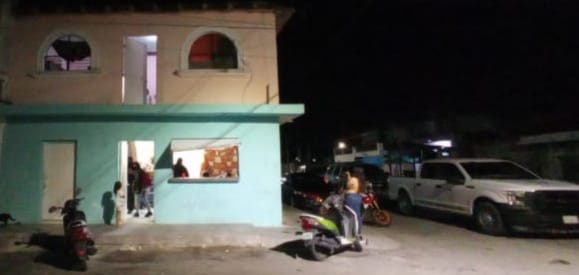 FGE realiza cateos a cinco inmuebles de Cozumel y Tulum por venta de drogas
