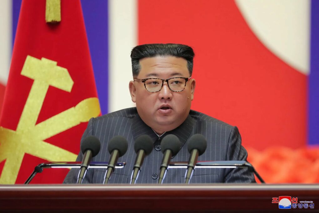 Kim Jong-un expresa a Putin su deseo de estrechar lazos