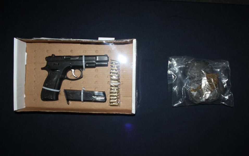 Detienen a narcomenudista armado en la Sm. 238 de Cancún