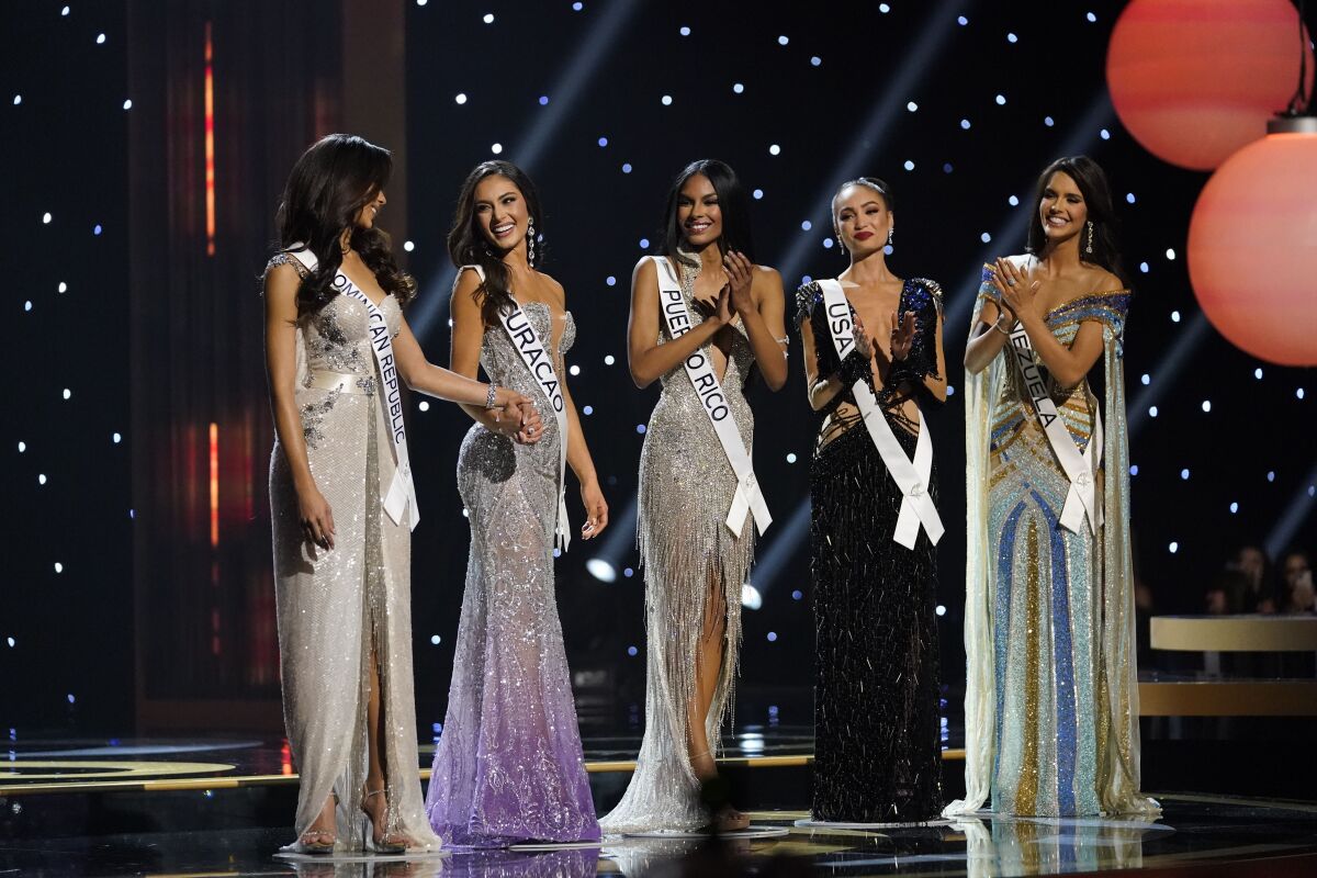 R’Bonney Gabriel de Estados Unidos gana la 71ª edición de Miss Universo