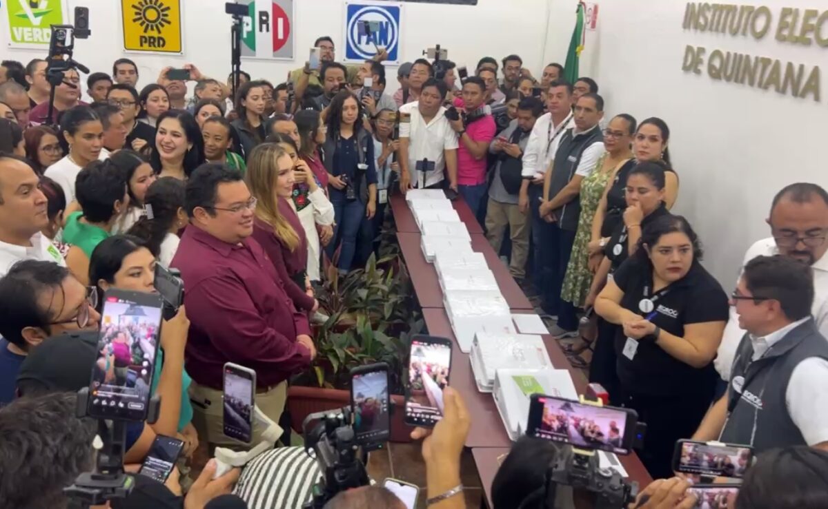 Morena registra a sus candidatos a las presidencias municipales en Quintana Roo